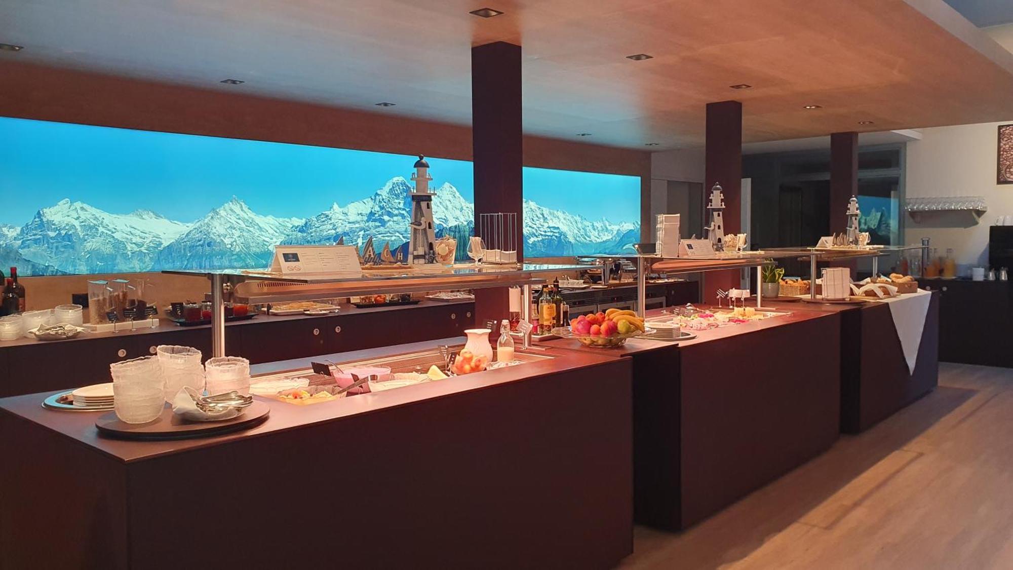 होटल Hotel Seaside 3*